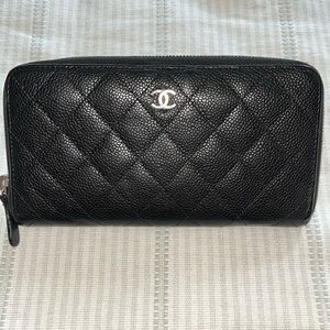 Authentic Chanel Caviar Quilted Zip Around Wallet with COA